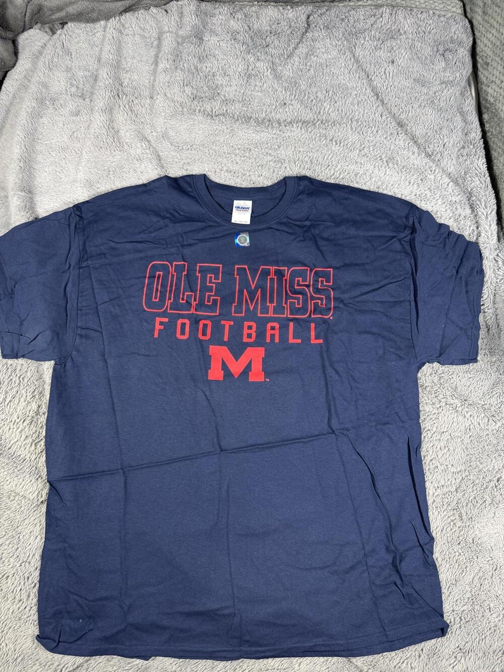 Ole Miss Rebels Shirt Mens 2XL Blue NCAA Football Gildan Heavy Cotton Tee